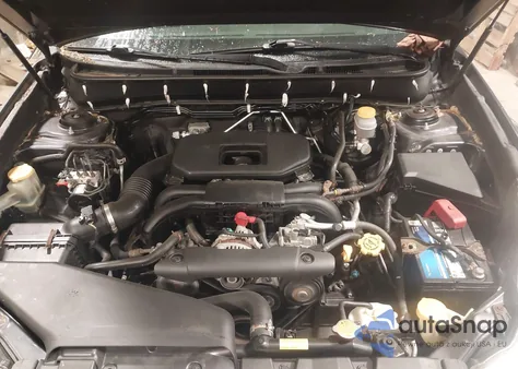 2011 Subaru Outback 2.5I Premium из США, поврежденный, VIN 4S4BRBCCXB3412178